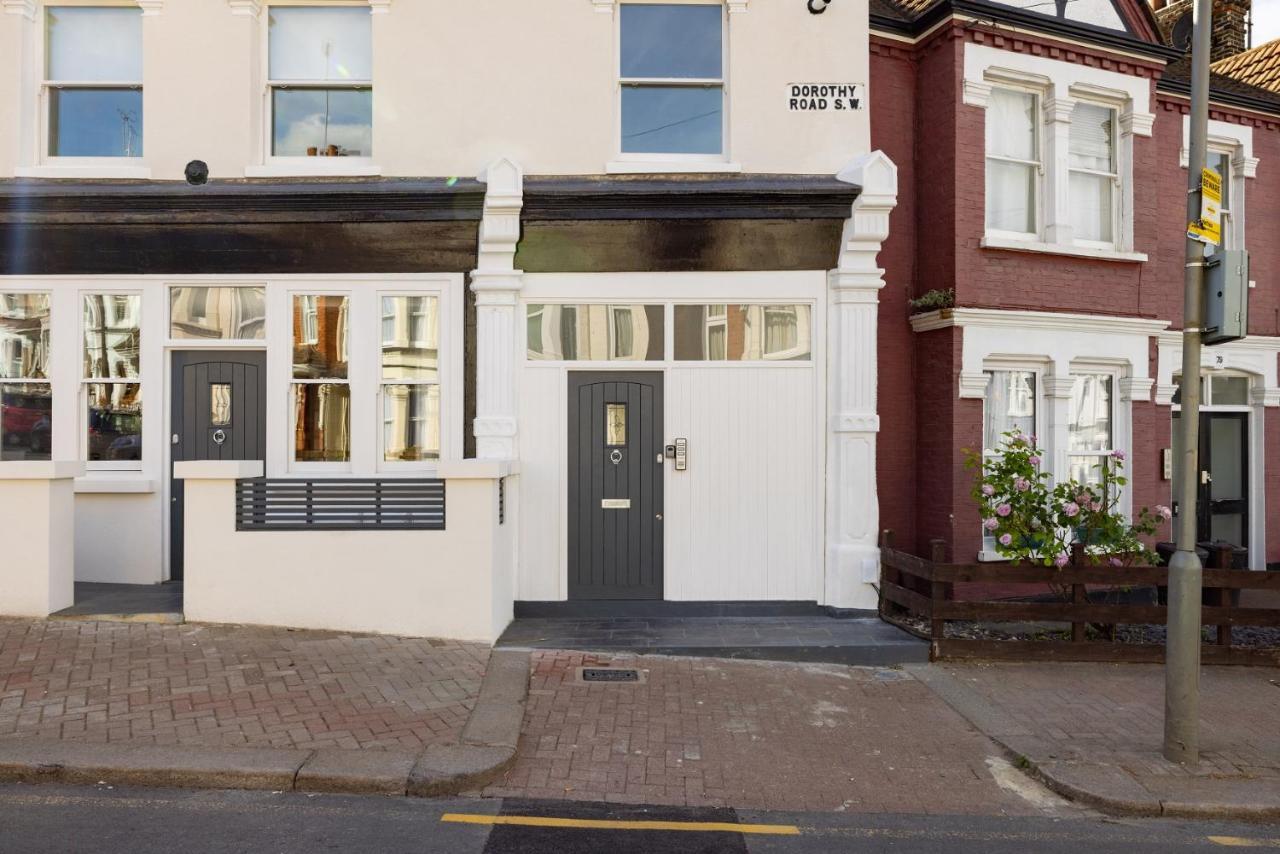 Апартаменти The Battersea Secret - Trendy 3Bdr Flat With Patio Лондон Екстер'єр фото