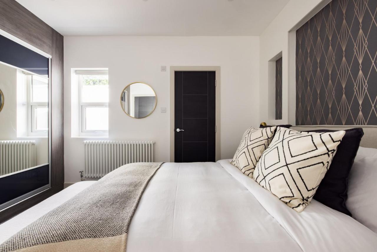 Апартаменти The Battersea Secret - Trendy 3Bdr Flat With Patio Лондон Екстер'єр фото